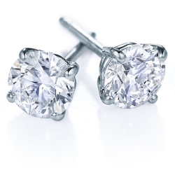 Diamond Studs Earrings